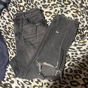 Women’s high waisted American Eagle Jeans! Size 12, New without tags!